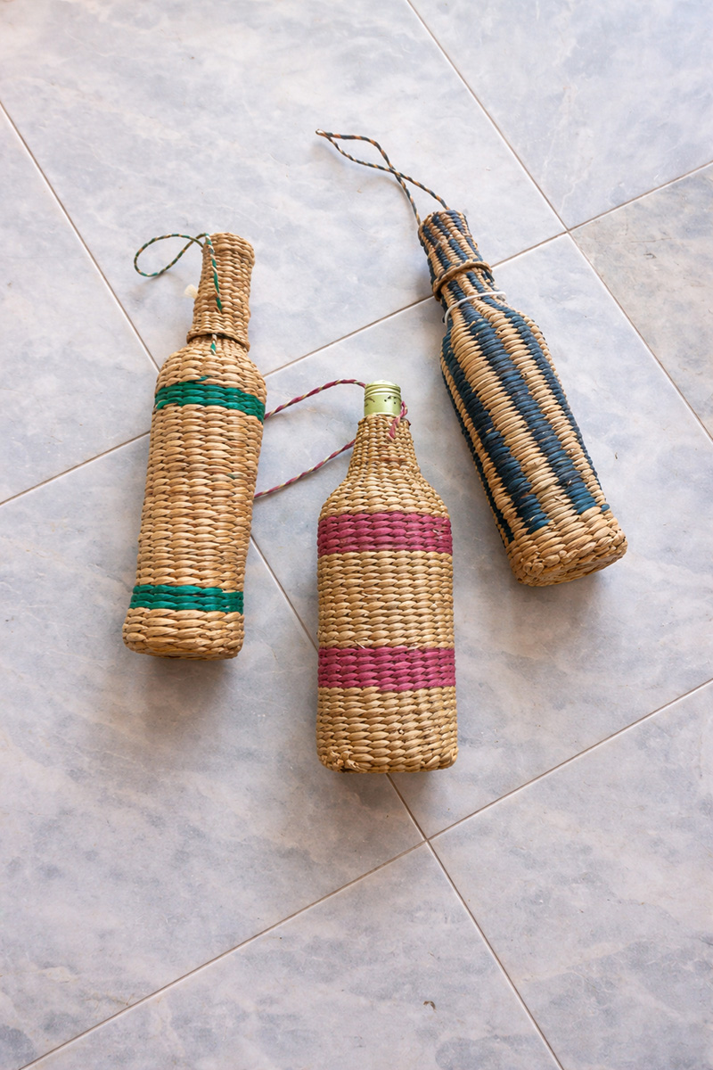 Pan bottle cover with bottle